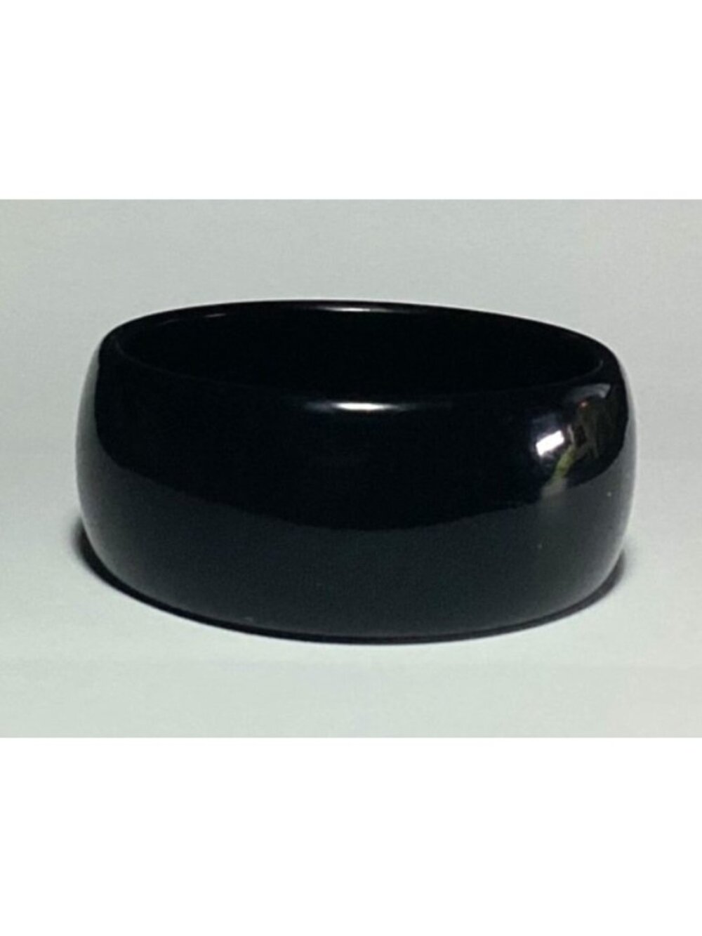 Vintage Mod Wide Black Lucite Bangle Bracelet Minimalist Stackable - Picture 6 of 8
